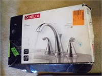 Delta kitchen faucet