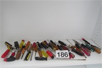 Large Lot Of Screwdrivers / Nutdrivers