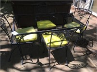 Wrought Iron Patio Table / Chairs (30" x 52")