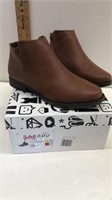 WOMENS SIZE 5.5 BROWN LEATHER ANKLE BY BAMBOO