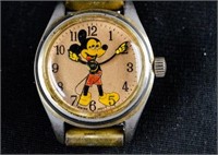 VINTAGE MICKEY MOUSE WRISTWATCH