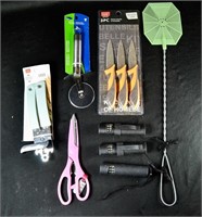 NEW KNIVES, CAN OPENER & KITCHEN GADGETS