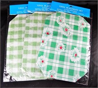 (3) NEW TABLE PLACEMATS SETTINGS Green / White