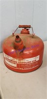 2 1/2 gallon metal gas can