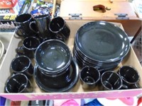 BOX OF DISHES
