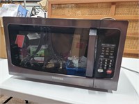 Toshiba 1200 Watt Microwave