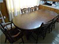 Dining Table w/Harp Back Chairs (7)