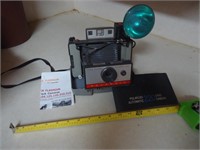 Vintage Polaroid 220 Land Camera