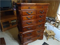 9 Drawer Wooden Chest of Drawers