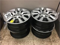 SET OF 4 NISSAN 17 IN RIMS