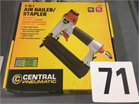 CENTRAL PNEUMATIC 2 IN 1 AIR NAILER / STAPLER