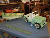 Tonka Toys Jeep with Boat & Trailer