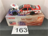ACTION RACING COLLECTIBLES DIECAST #20 HOME DEPOT