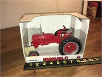 Case IH Farmall C tractor