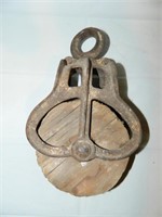 Wooden Pulley