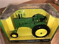 John Deere collector edition "AW" tractor