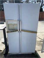 Kenmore Refrigerator Freezer* Side By Side