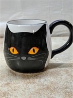 Harry and David Black Cat Mug