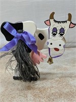 Temuka Folk Art Cow 5.5"