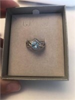 Ring (Brand New from Zales - Never been worn size