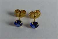 10k Gold Stud Earrings with Sapphires