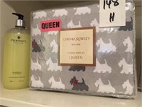 Queen Flannel Sheet Set & Shower Gel