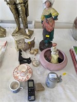 Collection incl. ornaments, mobile phone