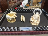 Tray of chinese carved objects