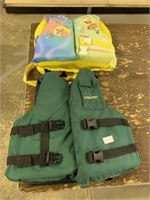 YOUTH LIFE JACKETS