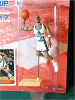 1997 Starting Lineup Grant Hill figure
