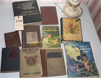 10 Vintage Books (lamp not included)