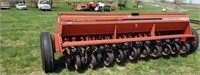 International 5100 Soybean Special Grain Drill
