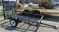 7'x4' single axle carry-on utility trailer with