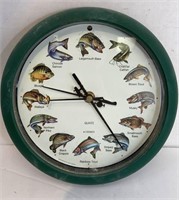 Quartz Plastic Fish-Themed Clock