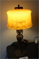 ALADDIN GLASS SHADE TABLE LAMP