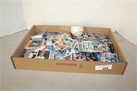 BOX OF VARIOUS BASEBALL CARDS AND SIGNED BASEBALL