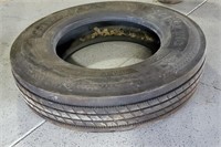 Heavy duty tire