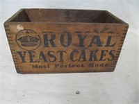 "Royal Yeast Cakes" Wooden Box