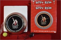 Horloge "Betty Boop" / 14 3/4