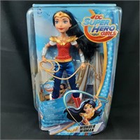 DC Super Hero Girls Wonder Woman Figure