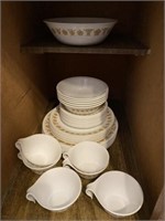 Set of Corelle Dishes