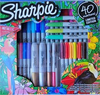 New Sharpie 40 Marker set