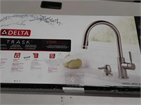 Delta pull down kitchen faucet