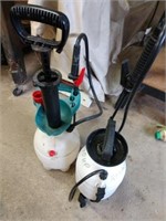 2 hand pump sprayers