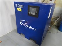 2018 Quincy air Dryer Model QED-250