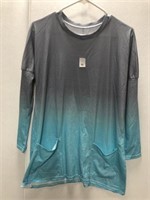 WOMEN'S LONG SLEEVE SIZE MEDIUM