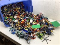 * Large tote of Lego's Kenex & non lego's