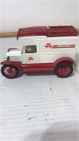 Ertl 1913 replica ford bank