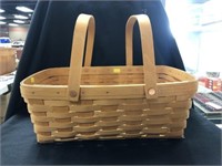 2001 Longaberger Basket