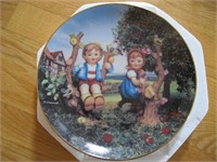 M I. Hummel Collector Plate, Little Companions